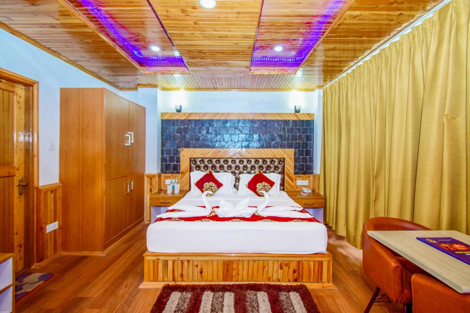 Hotel Valley View - Best For Family Vacations-Conference-Mice Events Chail Exteriér fotografie